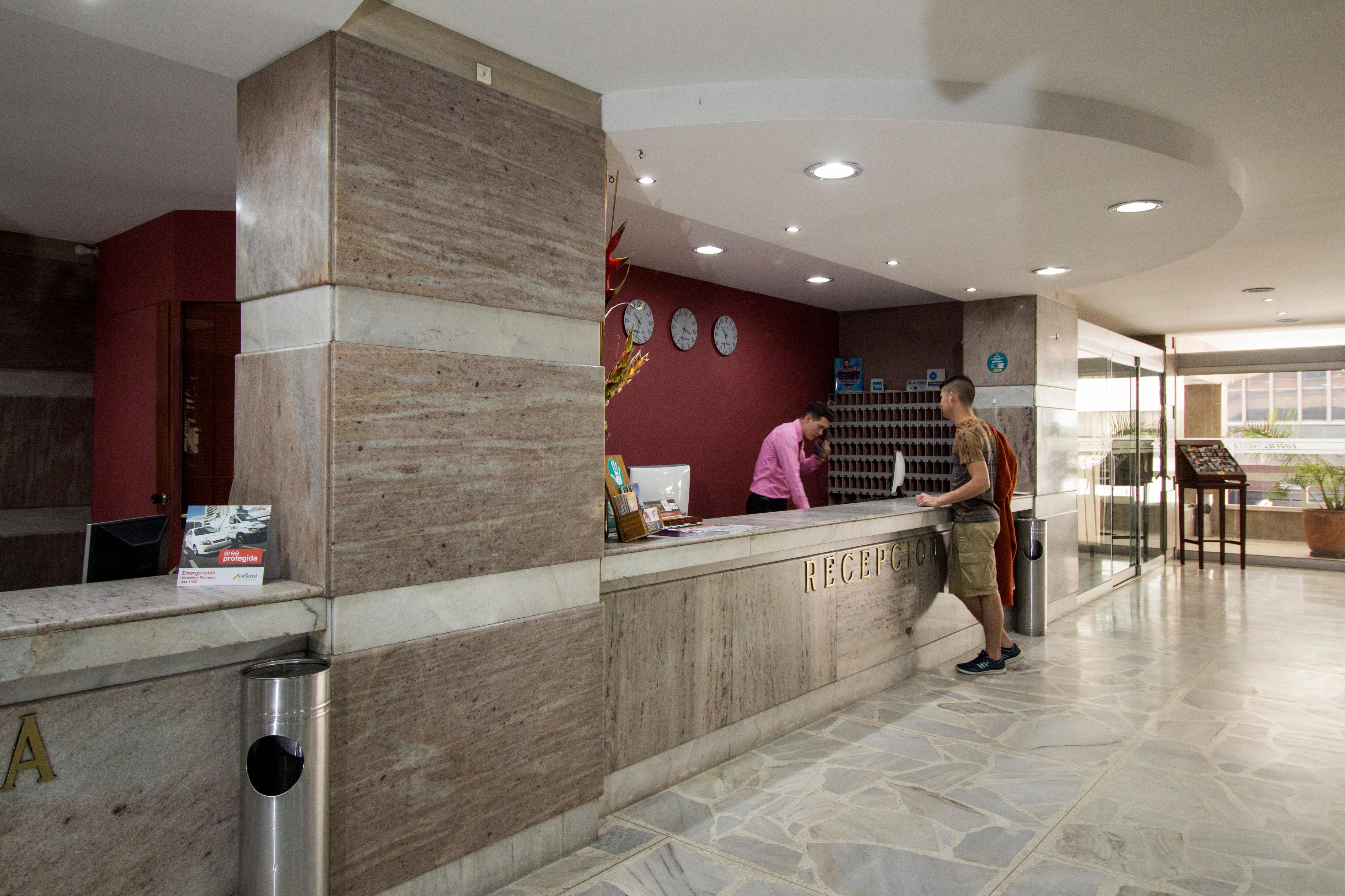מדיין Gran Hotel מראה חיצוני תמונה